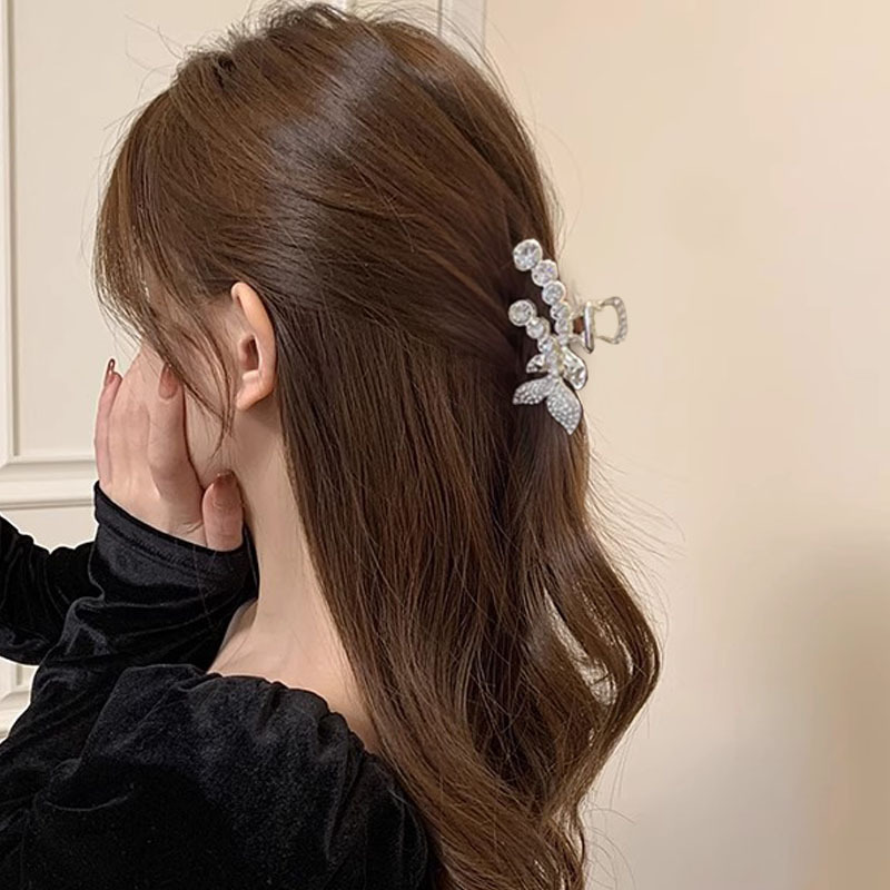 Pequeña perla mariposa diamante clip de agarre de metal clip de cabello de verano después de la cabeza de hadas tiburón clip de cabello mujer
