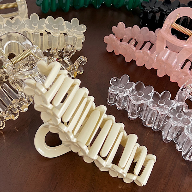 Plastic Material Sweet Flower Plastic Hair Claws