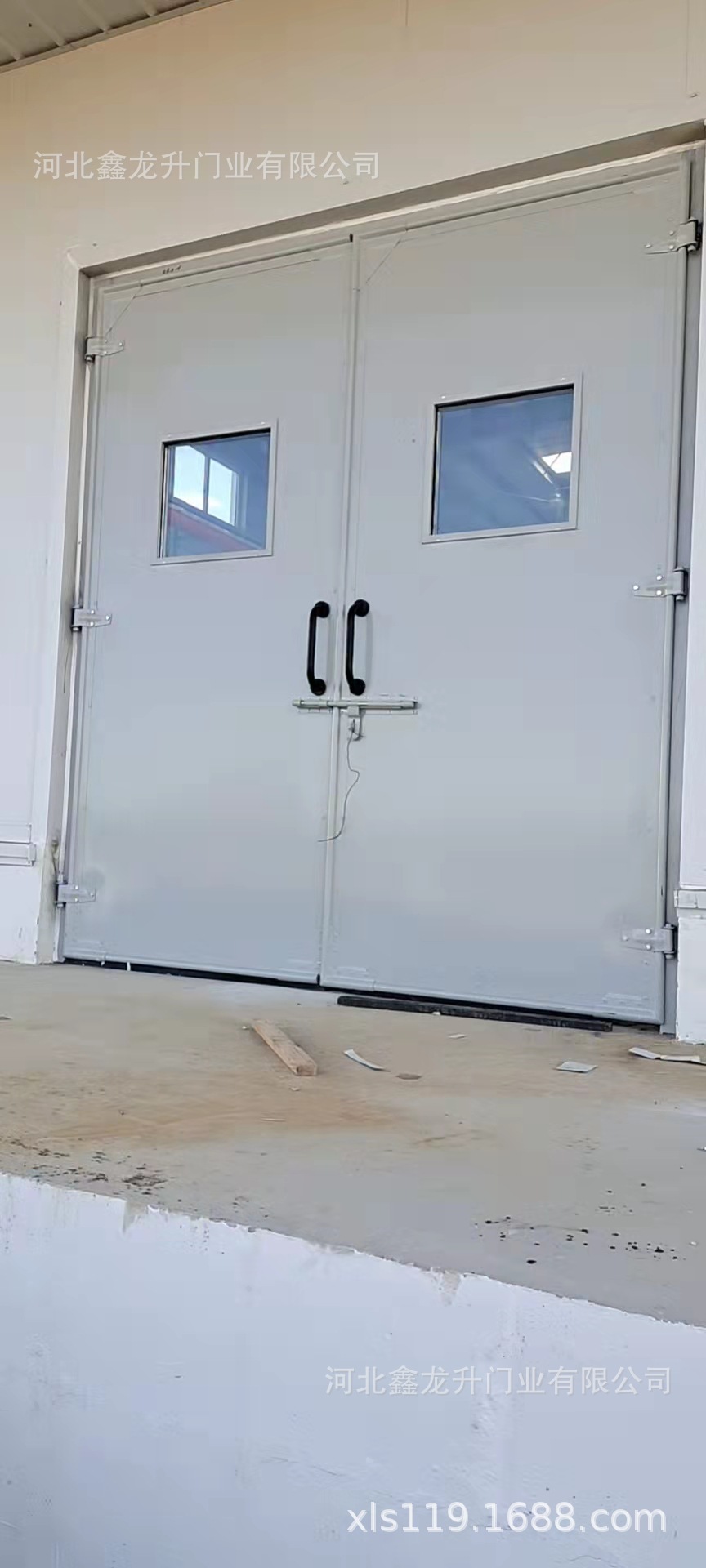 钢制大型保温库房平开门保温钢平开大门仓库大门防火保温岩棉大门-阿里巴巴