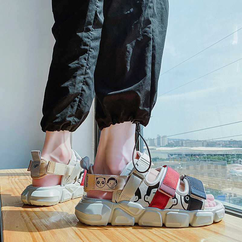 Jinjiang sandalias de explosión adhesivas frías sandalias de verano para hombres, antideslizantes y desodorantes, sandalias y zapatillas de playa de plataforma deportiva