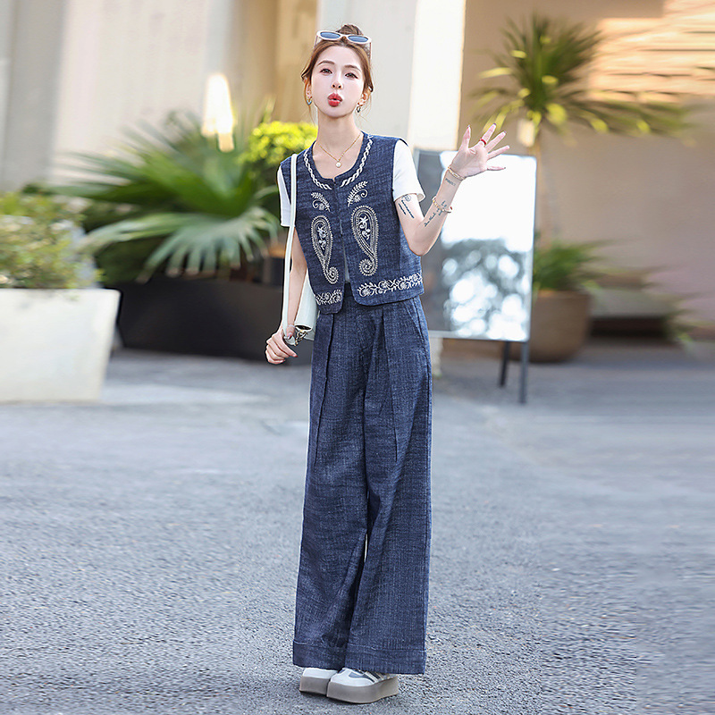 High-End Embroidered Denim Suit for Women 2025 Summer New Casual Sleeveless Vest Wide-Leg Pants Two-Piece Set Gm2505