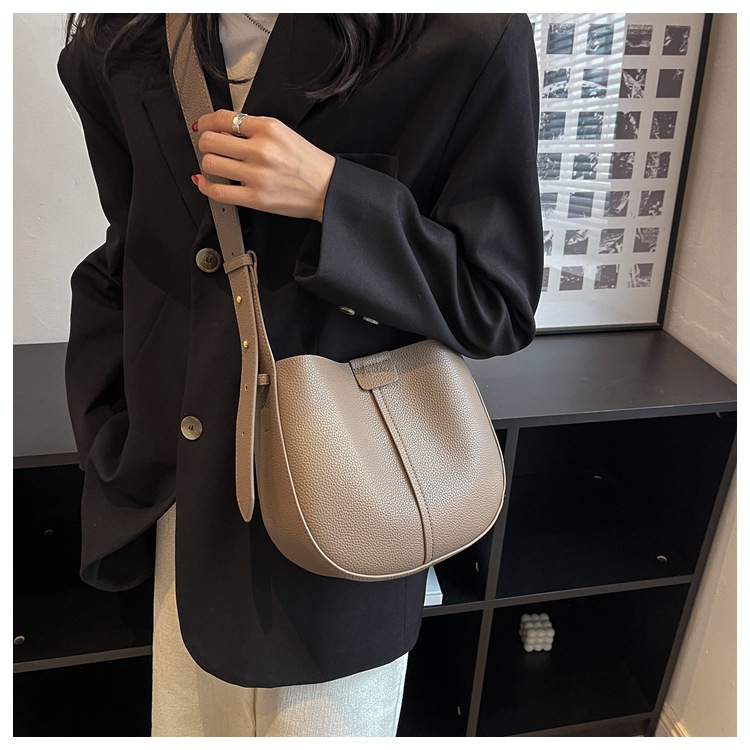 Women's Large Capacity Shoulder Bag Casual Simple Satchel Bag_voghion.com
