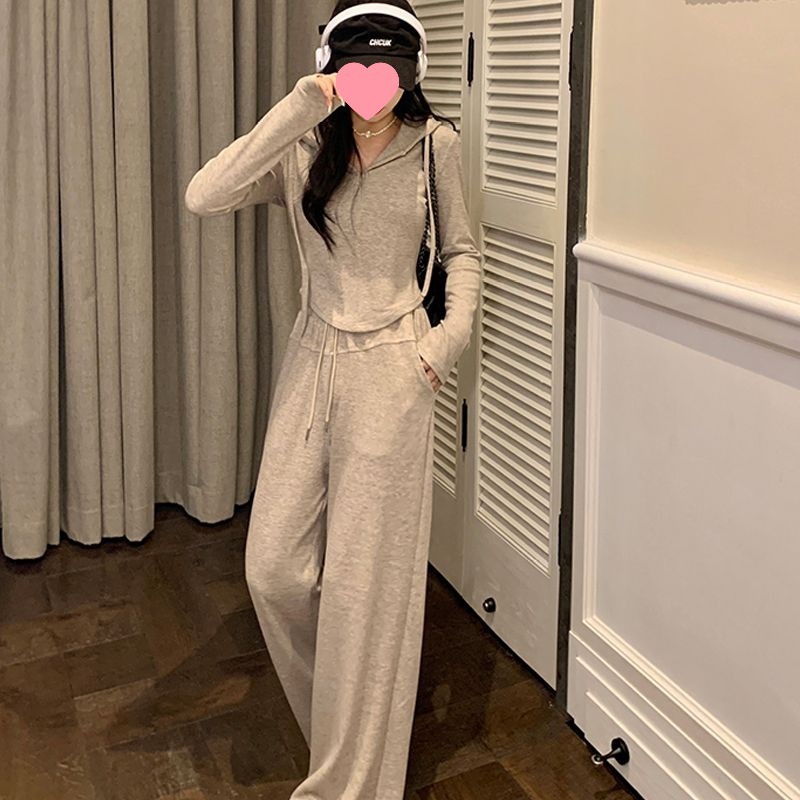 初秋显瘦时髦休闲女春秋冬连帽修身上衣阔腿裤宽松运动服两件套装|undefined
