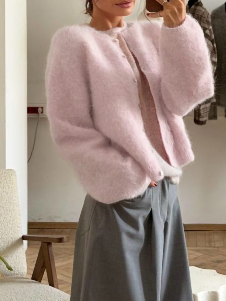 Áo khoác cardigan len nữ dáng rộng một hàng cúc, chất liệu dệt kim mềm mại, phong cách thanh lịch — Màu hồng nhạt (hàng có sẵn), Màu xanh lá cây (có hàng), Màu xanh ô liu (đốm), Màu xanh đậm (Còn hàng) chi tiết 13