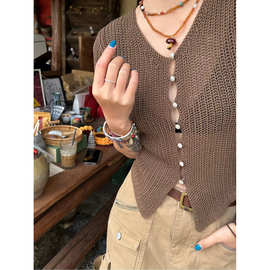 纯欲风透视珍珠扣短袖针织开衫女2025夏新款洋气v领修身辣妹上衣