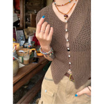 纯欲风透视珍珠扣短袖针织开衫女2025夏新款洋气v领修身辣妹上衣