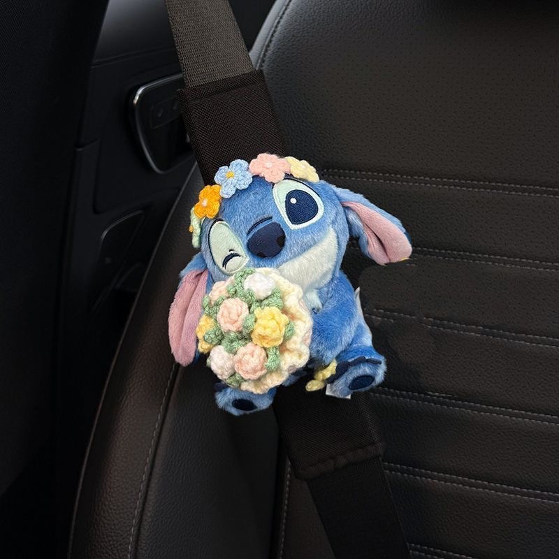 Cute Stitch car seatbelt shoulder pads, a pair of couple car decorations, plush dolls with a high-end feel for women