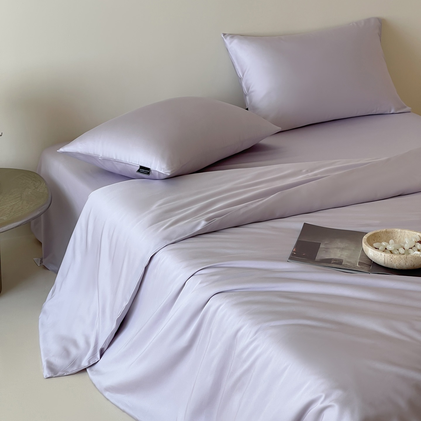 Minimalist Luxurious Tencel Bed Sheet Set Breathable Silky 4-piece_voghion.com