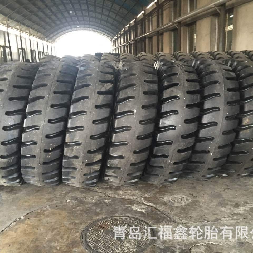 现货销售三一正面吊轮胎18.00-25 港口轮胎 40层级 E-4J花纹