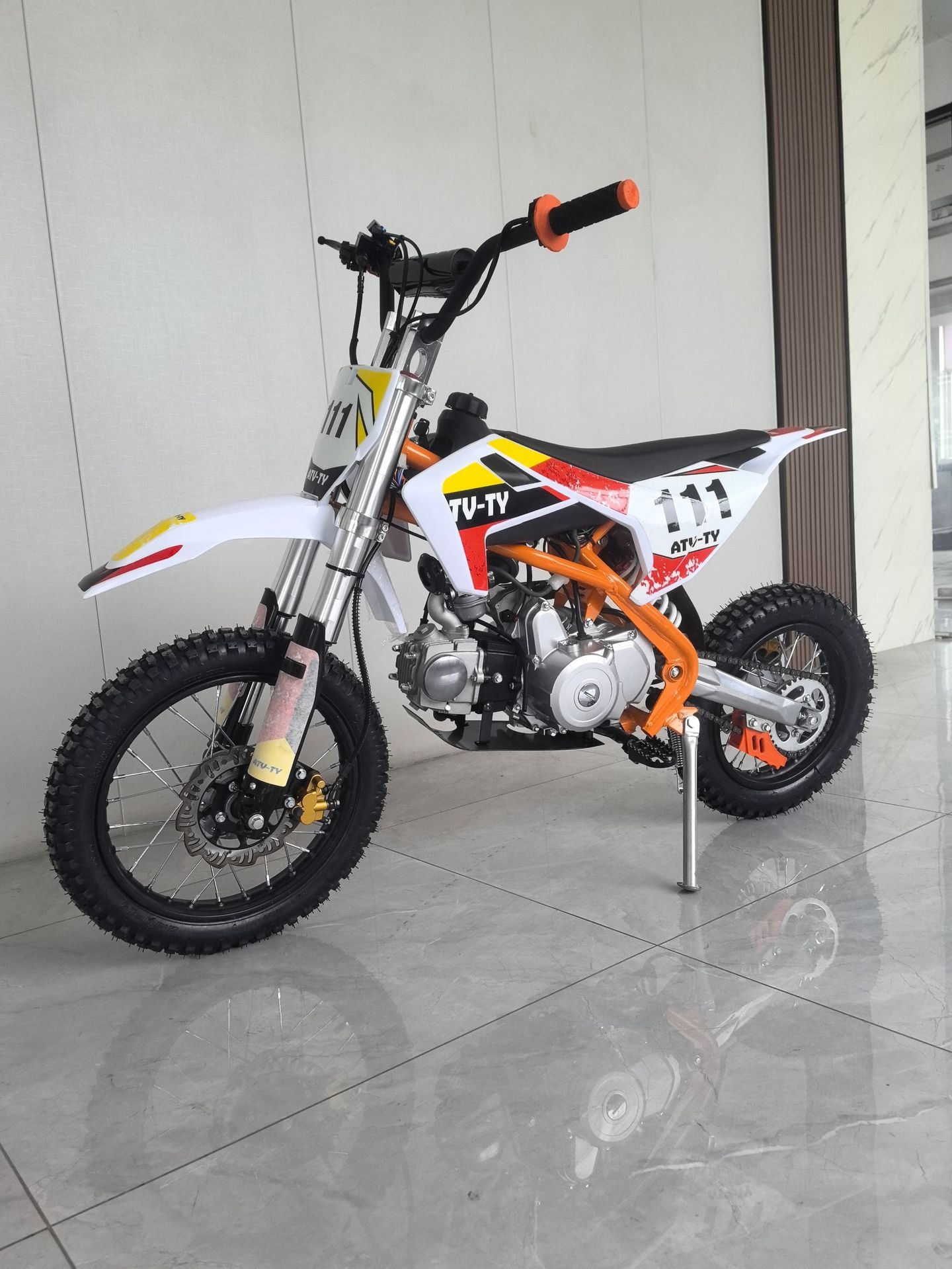 New Off-Road Vehicle, Dual-Beam 125Cc Power All-Terrain Competitive Mountain Venue Motorcycle 14inch 12inch