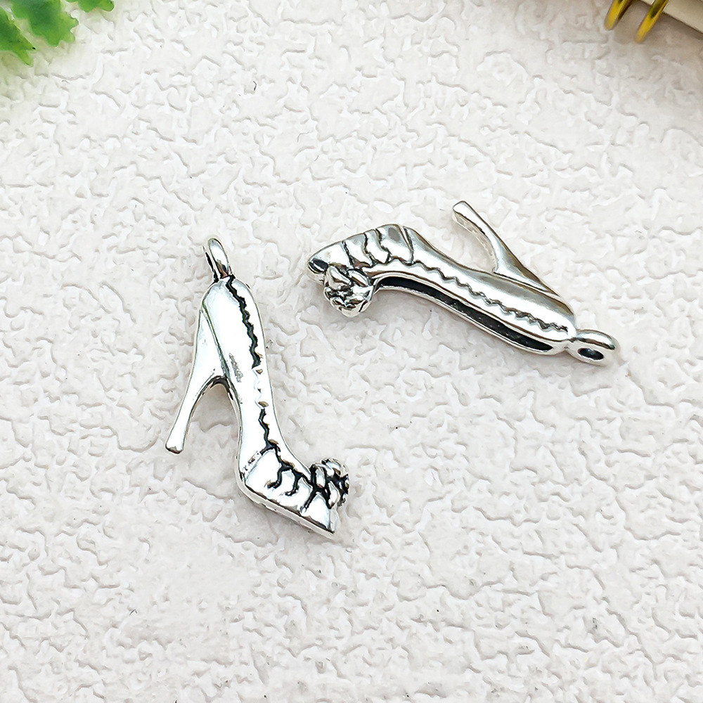 하이힐 1 개 15x14mm-1g-11232