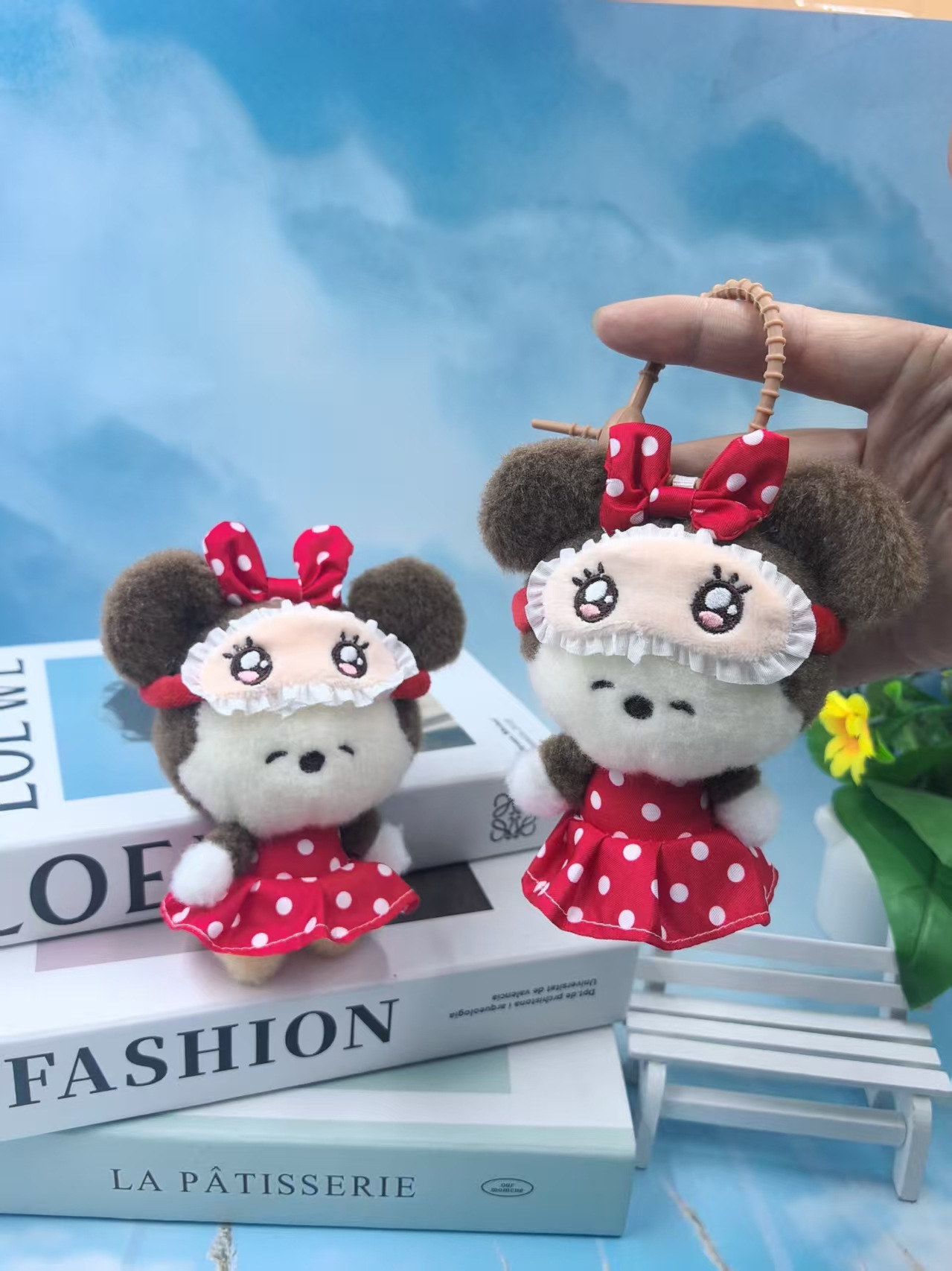 妮妮 / 精品4寸多颜色的随机发[单款20起批】