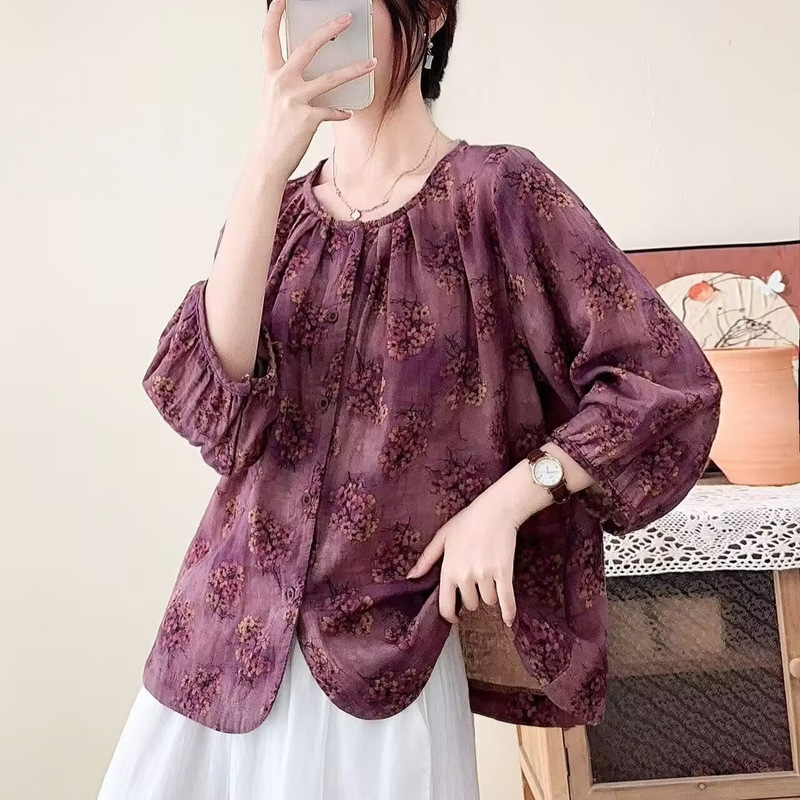 Double-layer gauze printed shirt, 2026 autumn new product, round neck, loose, artistic, simple shirt, fashionable, lightweight top for women Double-layer gauze printed shirt, 2026 autumn new product, round neck, loose, artistic, simple shirt, fashionable, lightweight top for women