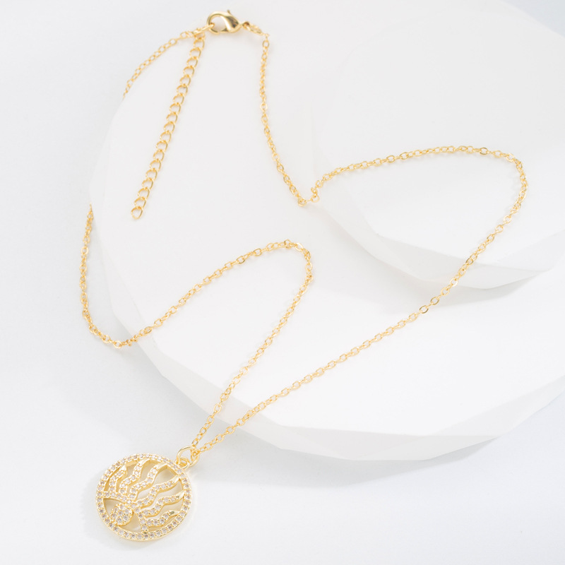 Fashion Devilu0027S Eye Flame Heart Shape Copper Pendant Necklace Gold Plated Zircon Copper Necklace