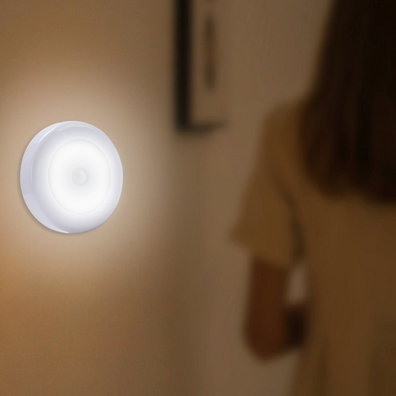 Sensore di presenza umana che si accende automaticamente di notte, luce notturna ricaricabile intelligente con controllo vocale per corridoi domestici_voghion.com