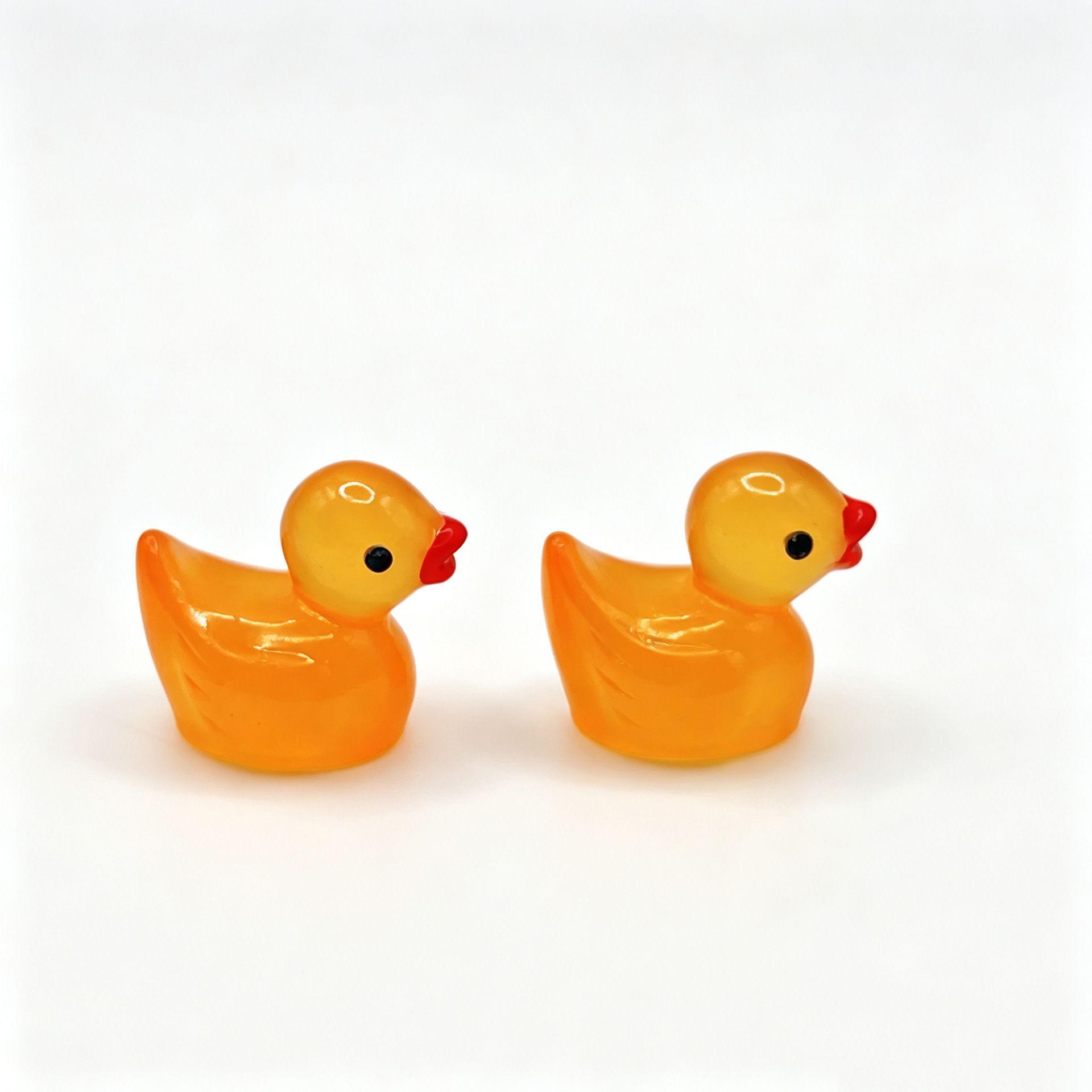 Mini pato luminoso, figura de animal colorida para niños, colgante de resina, micropaisaje, pequeño adorno de resina 3D. image 16