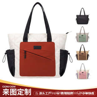 �羳Ůʿ���ذ���X��ˮ�����Ӷ��A�����а�������쿿�W�p����