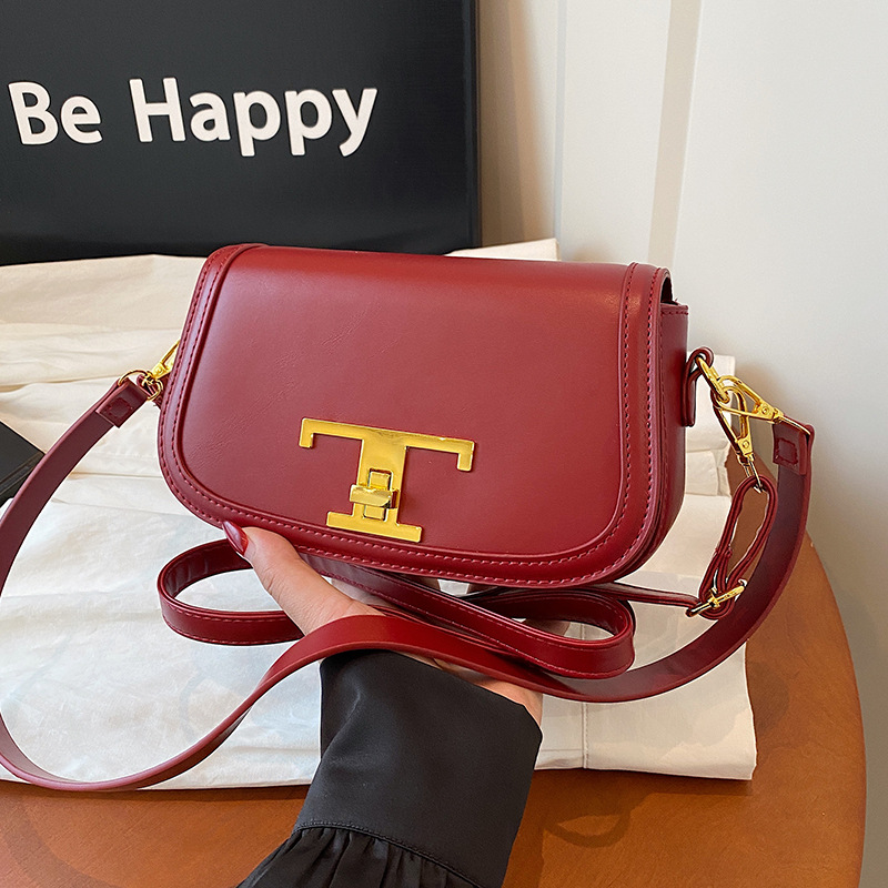 A principios de otoño 2025 nuevo bolso de mujer nicho bolso de diseño original bolso de brazo de moda moda moda bolsa de silla versátil bolso de tramo inclinado