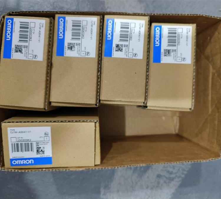 日本欧姆龙OMRON全新原装正品现货 光电传感器EE-SX672