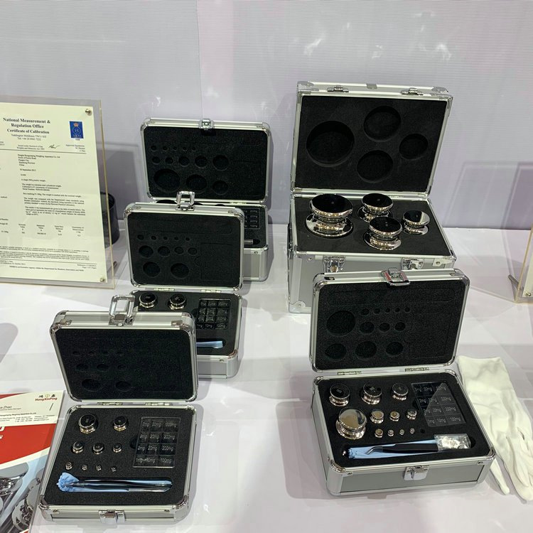 不锈钢套装砝码实拍图