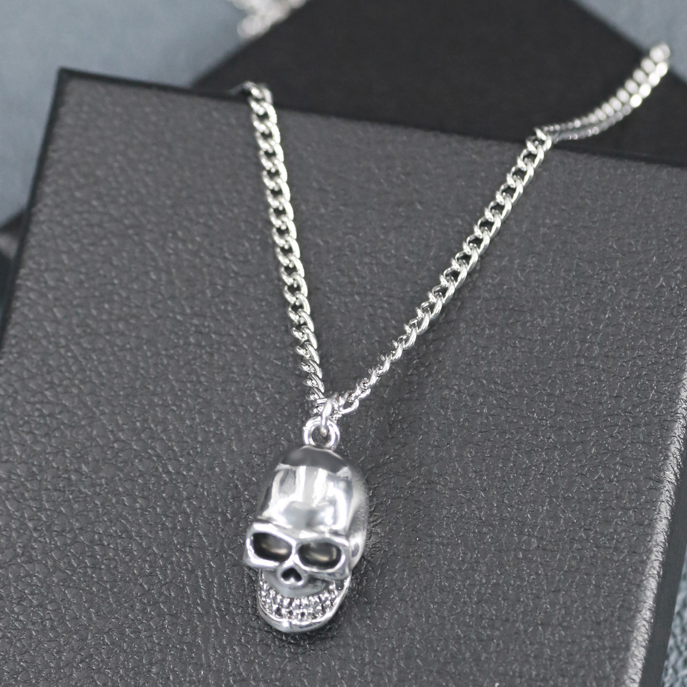 Collar de calavera para hombre, diseño avanzado, moda hip hop europea y americana