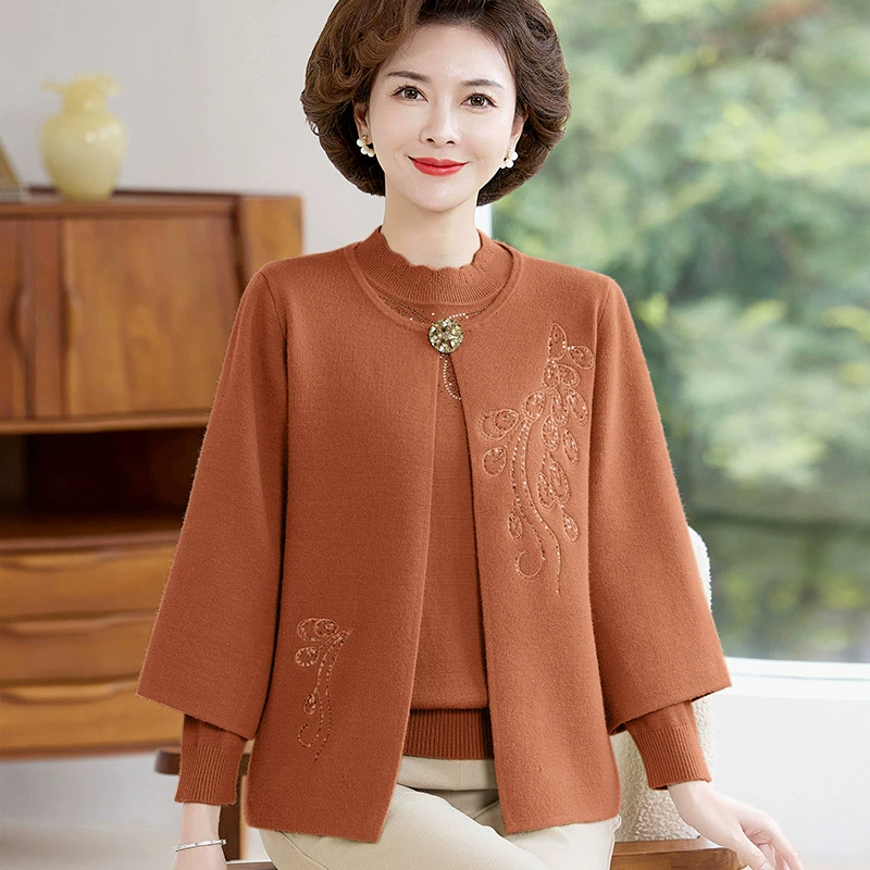 Новый стиль мама осенняя куртка трикотажная из двух частей одежда для пожилых женщин осень зима свободный свитер с вышивкой кардиган
