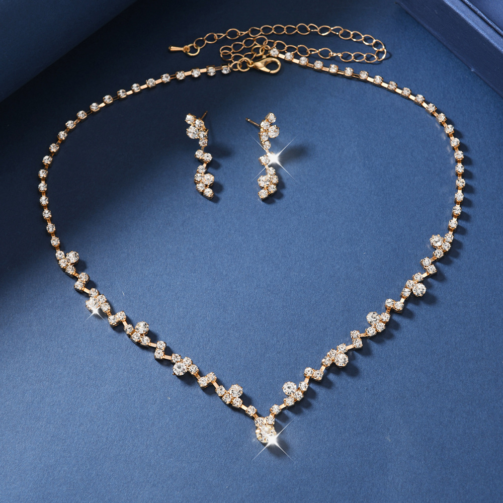 Joyería simple y exquisita venta caliente collar conjunto de pendientes de dos piezas conjunto completo de taladro clavícula vestido de cena accesorios de boda