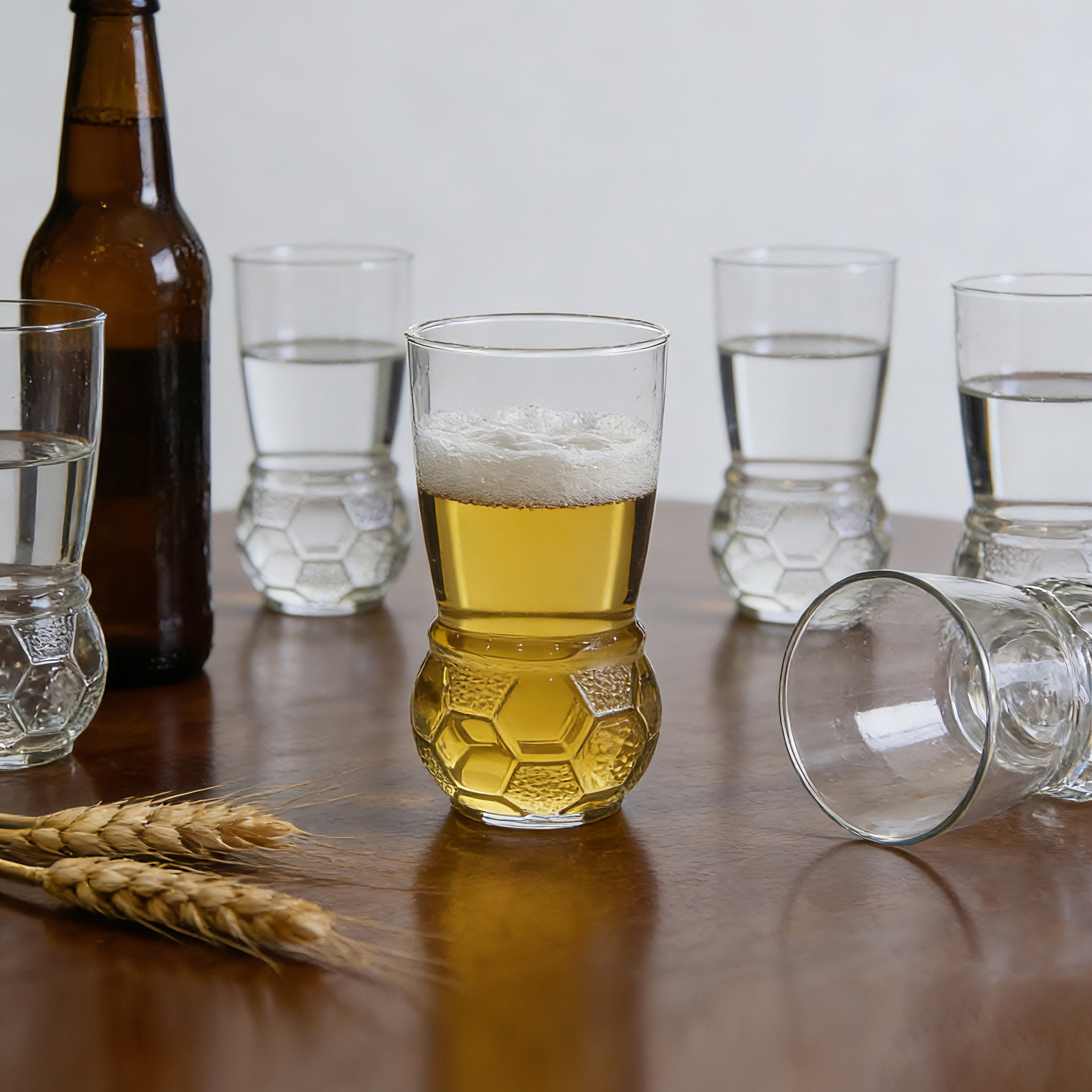 Ocean oxin football brewed beer cup transparent new ins water Cup 450ml Cup restaurant Beer Cup