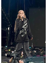 ǽ^͹RoseӲӢͬlŮfˮϴAIHŮ