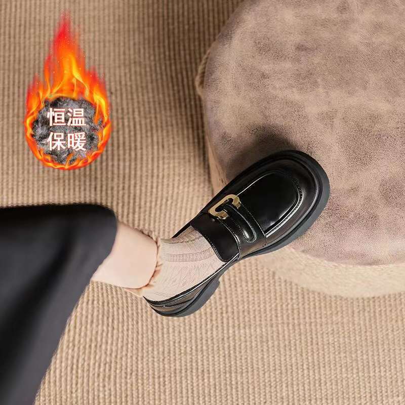 加绒秋冬网红英伦风漆皮厚底乐福鞋女侧扣街头猪腰子小皮鞋单鞋