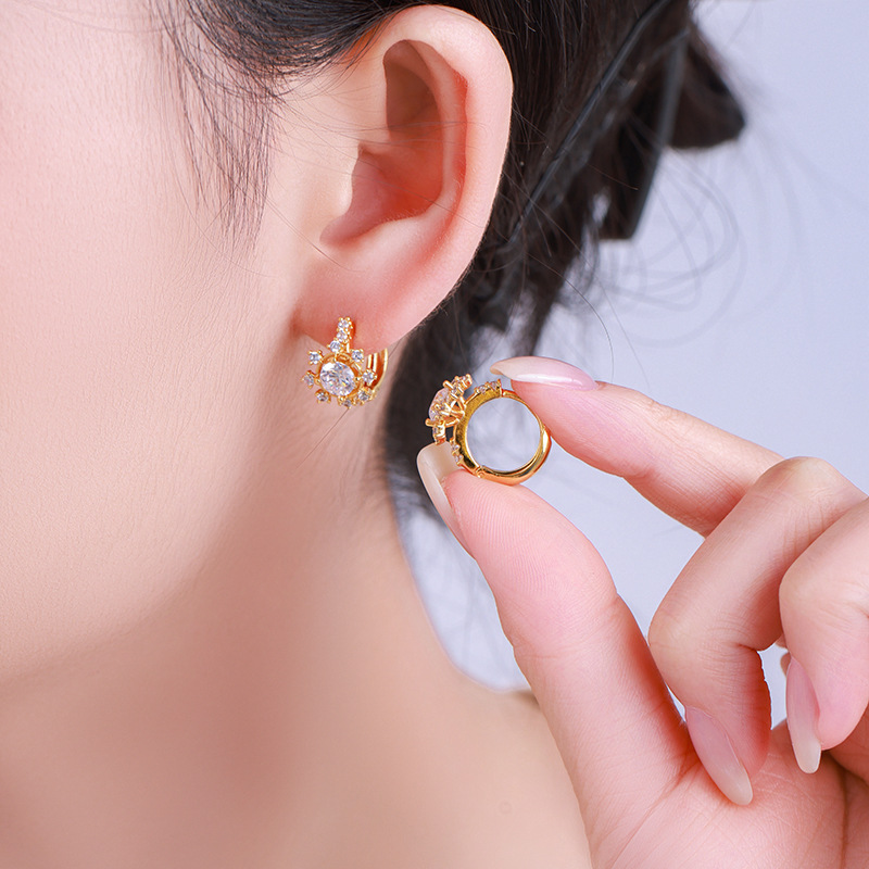Xuping aleación de cobre de moda chapado 24k color europeo y americano incrustado transfronterizo zircon nicho ligero de lujo pendientes de copo de nieve personalizados