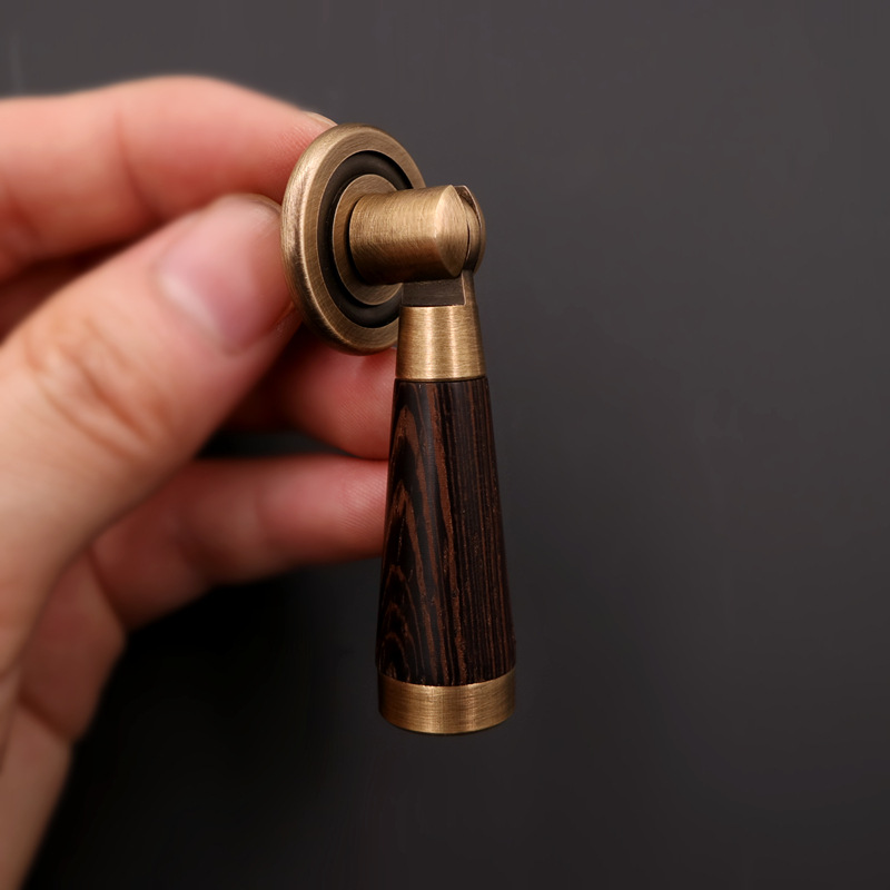 Copper modern Qimen Hong Cha tea