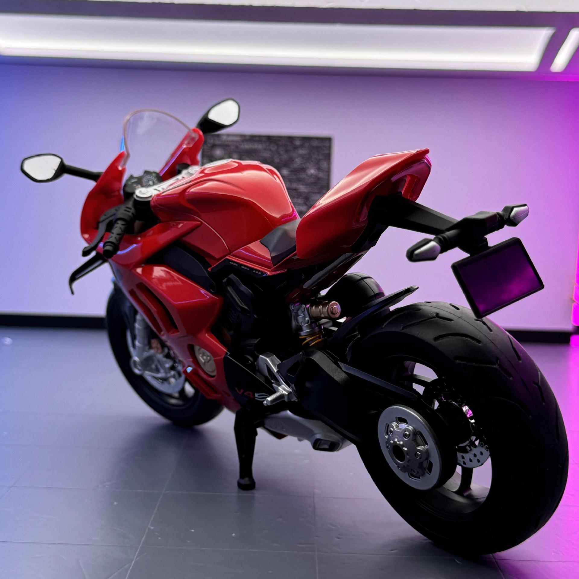 Modelo de coche Huayi 1:9 Ducati V4S aleación motocicleta iluminación coche de juguete modelo deslizante colección de adornos