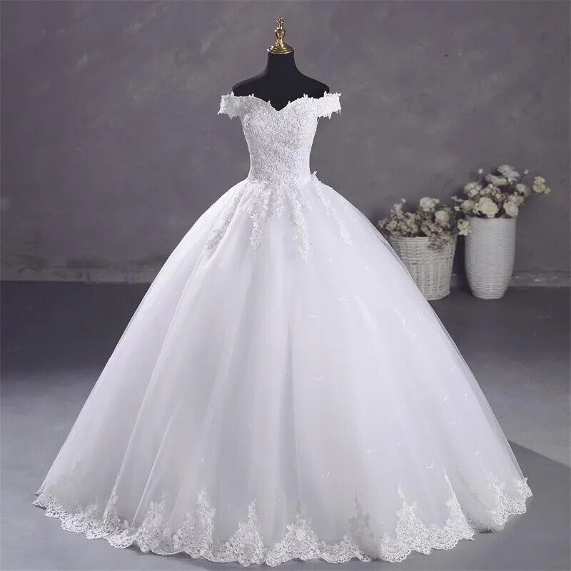 European White Wedding Dress Middle East Cross-Border Lace Appliqué Ball Gown Off-Shoulder Bridal Dress Mid-Waist Strap Wedding Dress European White Wedding Dress Middle East Cross-Border Lace Appliqué Ball Gown Off-Shoulder Bridal Dress Mid-Waist Strap Wedding Dress