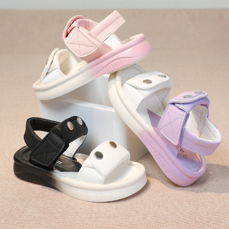 Girls' Sandals 2024 Summer New Korean Style Children's Little Princess Fashionable Large Children's Western Style Rhinestone Beach Shoes