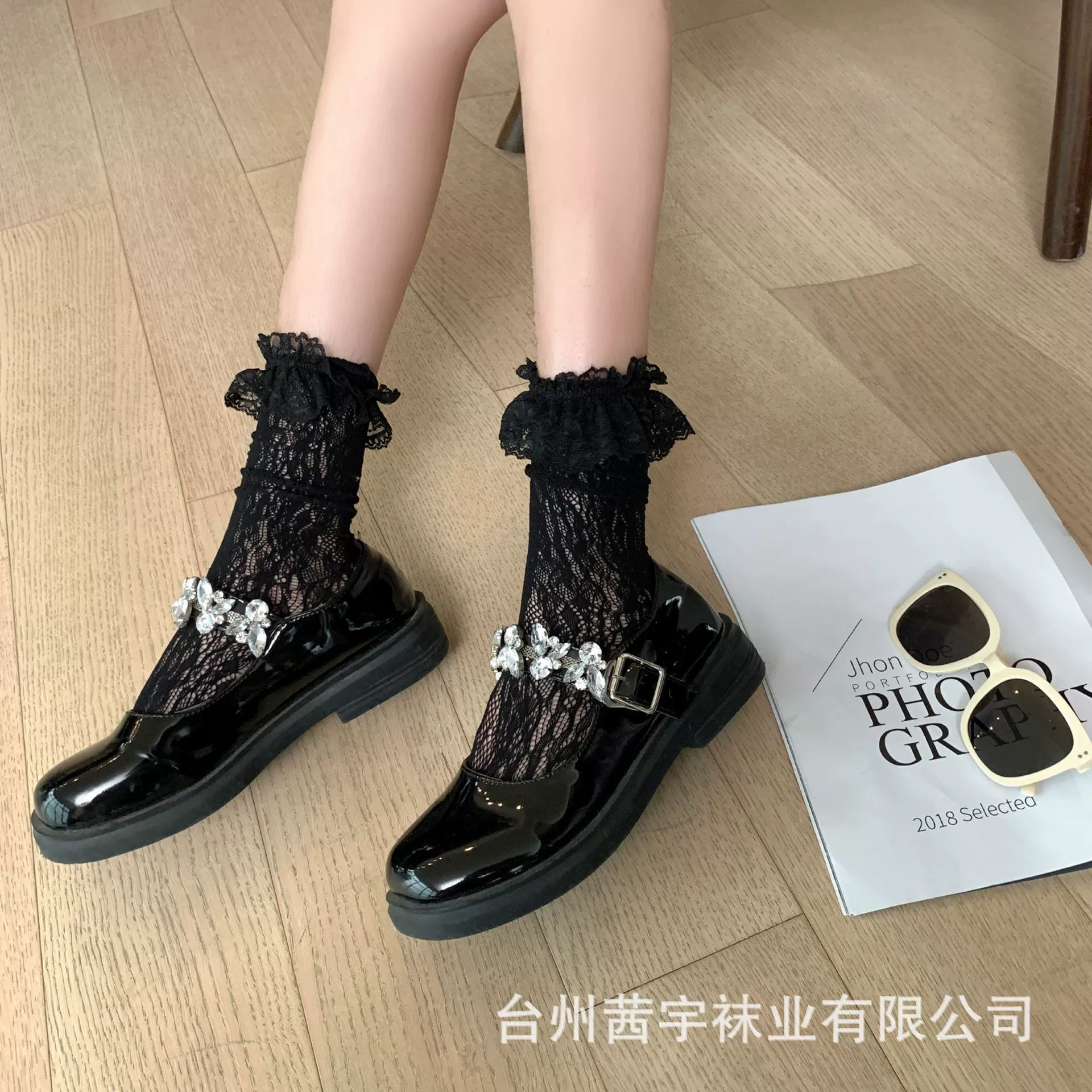 Чулки в кружеве, японский бренд колготки-носочки для учеников, на заказ, стиль Лолита, средней длины