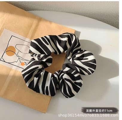 Zebra Blanco y Negro ~ serie de colores