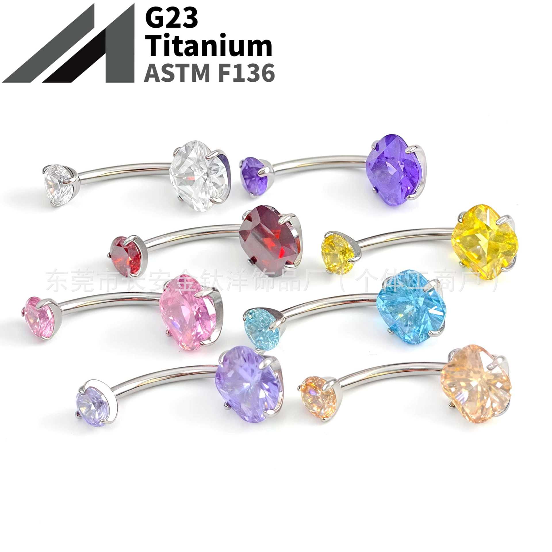 16G labret stud size and finish detail