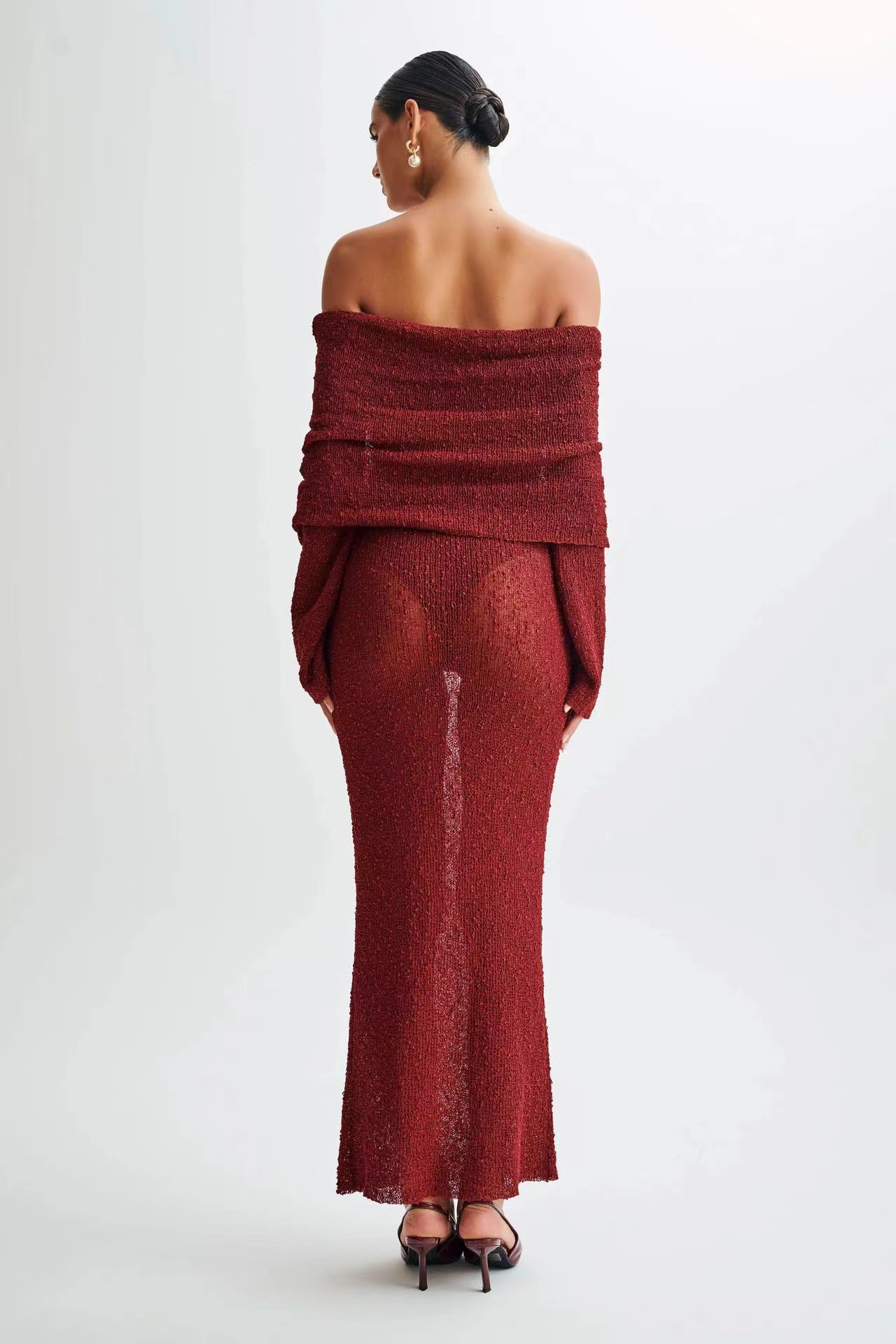 Damenbekleidung Strandkleid mit langen Ärmeln, gestrickt, einschultriges Kleid, langer Rock_voghion.com