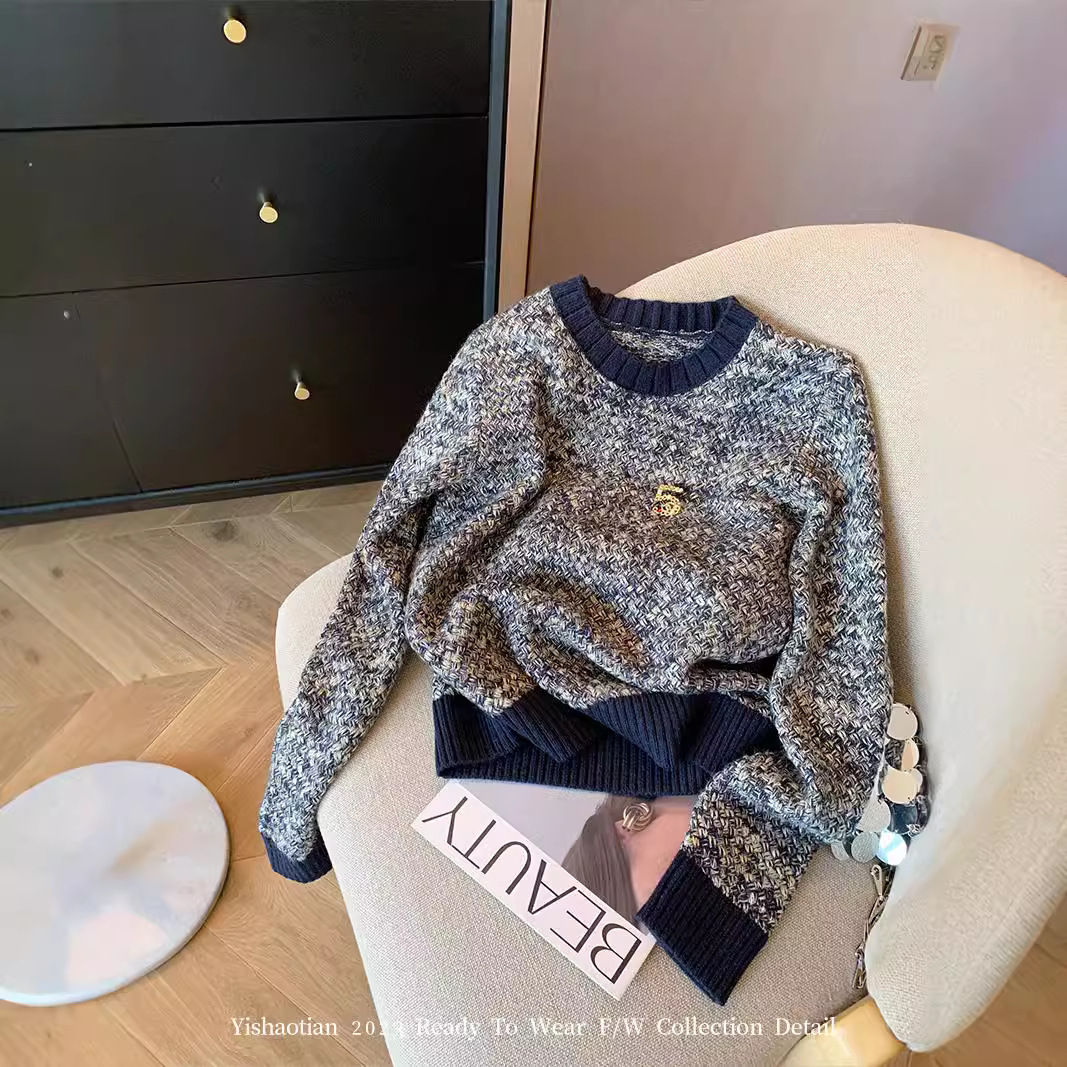 Chanel Style Tweed Crewneck Turtleneck Sweater Women's Autumn and Winter 2024 Design Sense Fashionable Slim Elegant Sweater