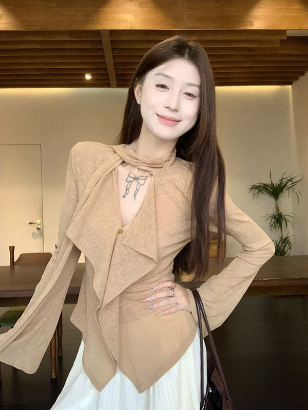 松弛系设计感飘带V领长袖T恤女2025秋季新款修身显瘦小众chic上衣|undefined