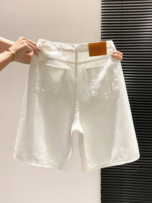 White Denim Shorts for Women, 2026 New Summer Style, High-Waisted, Loose Wide-Leg Mid-Length Shorts for Petite Figures