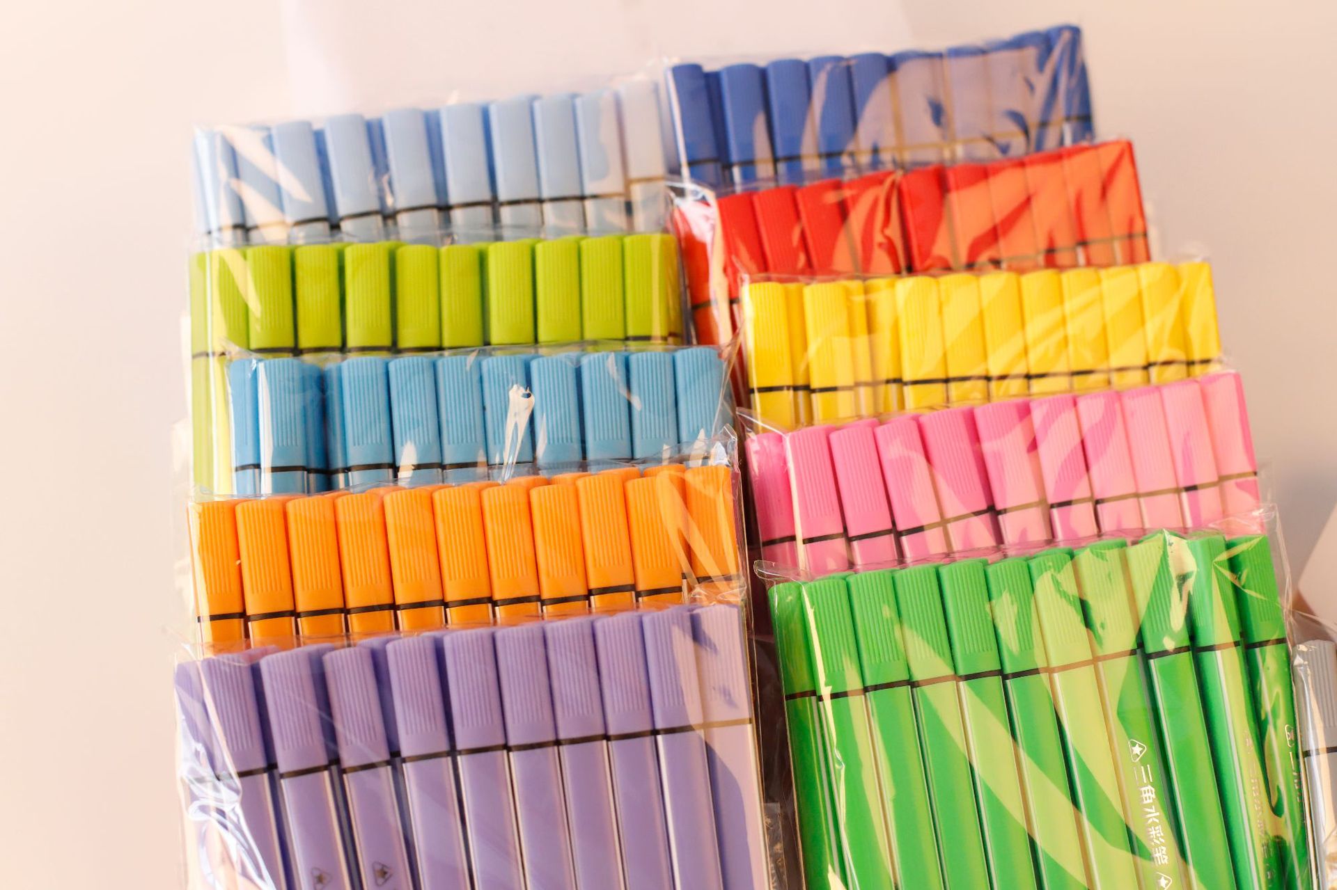 9cedf7b3-b3b8-4370-bc11-148943