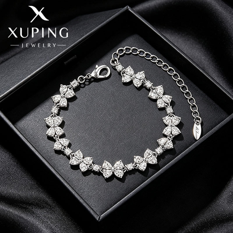Pulsera Geométrica Circular con Dije de Cubo de Aleación de Cobre