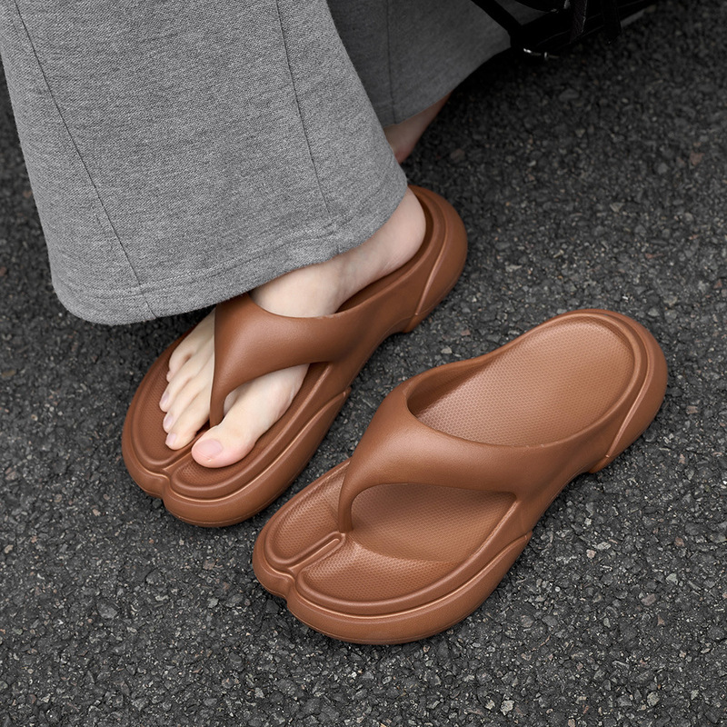 Women's Eva Split-Toe Flip-Flops for Summer, Thick-Soled Beach Sandals, New Style