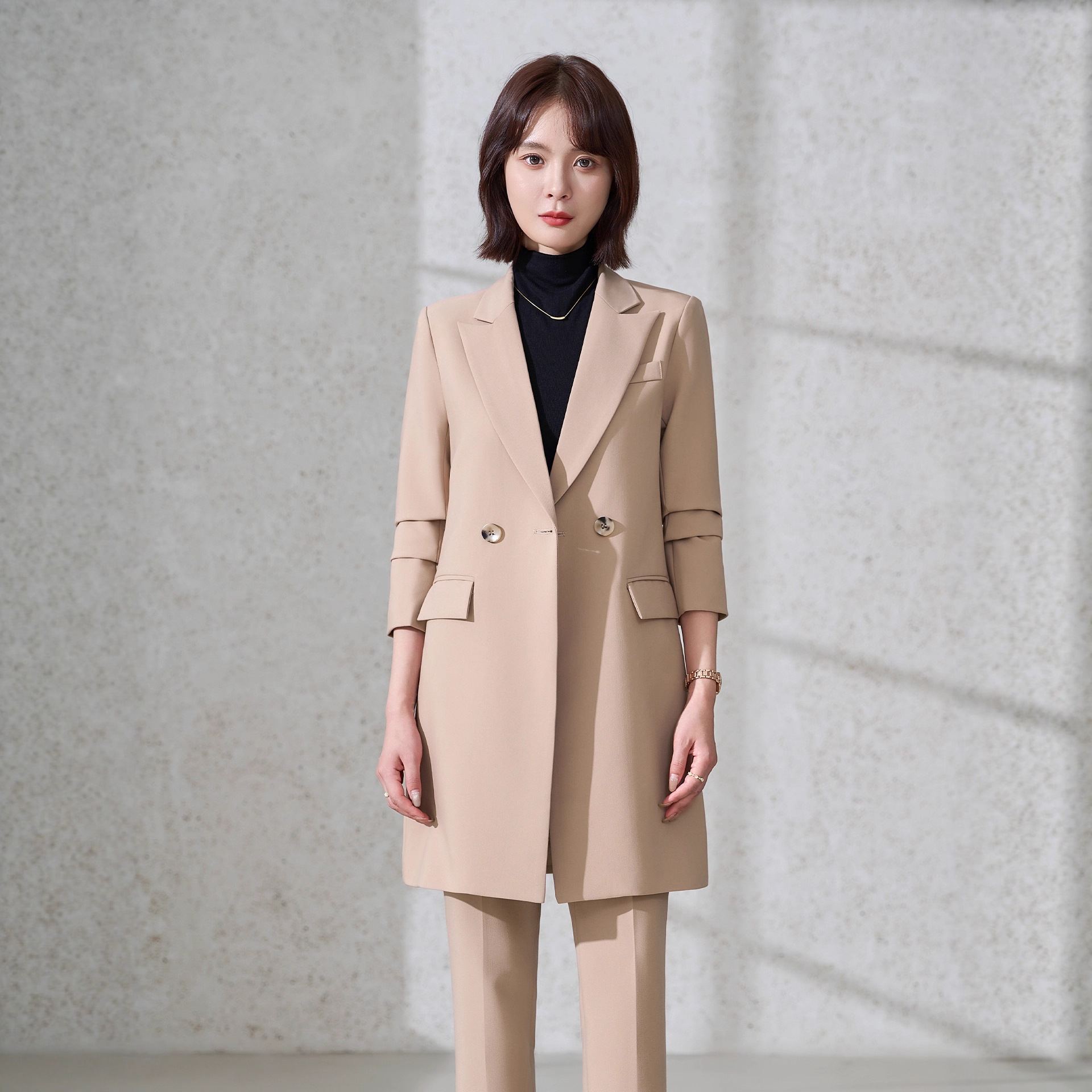 Khaki Windbreaker Jacket for Women 2025 New Spring & Fall Elegant High-End Casual Suit Mid-Length Outwear