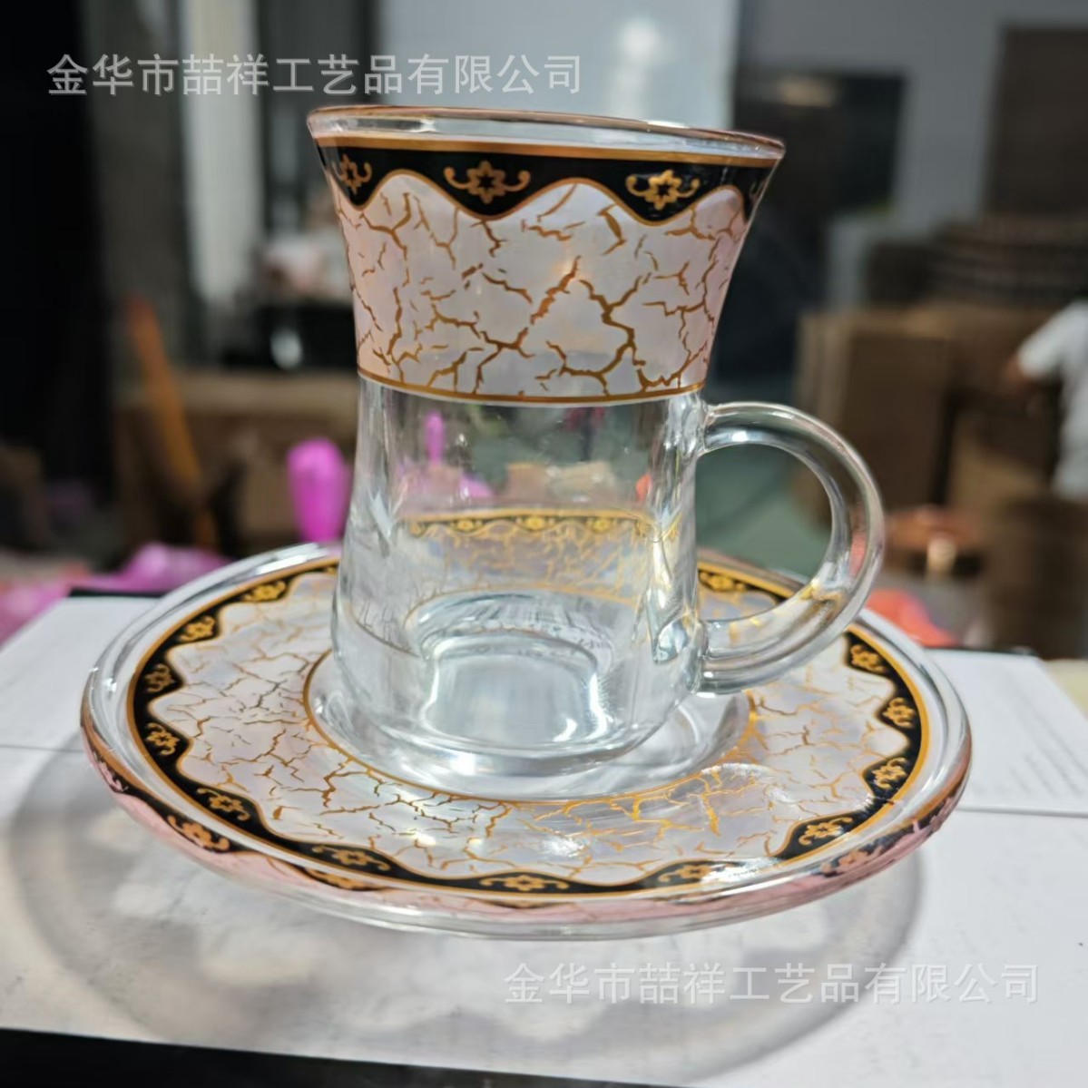 Nuevo producto transfronterizo Taza de café creativa con manija Spot Taza de agua de vidrio de flor dorada transparente resistente a altas temperaturas Taza de café con leche