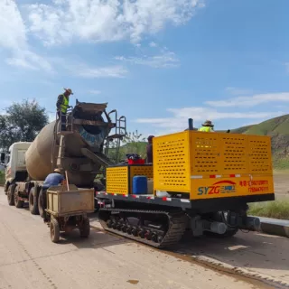 高速公路拦水带成型机全自动路沿石滑模机价格混凝土路沿石成型机
