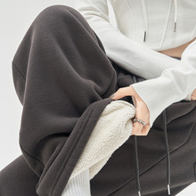 ��ɫ���q�\��ѝŮ���ﶬ�������мӽq���ѝ���eС���ӼӺ���ѝ