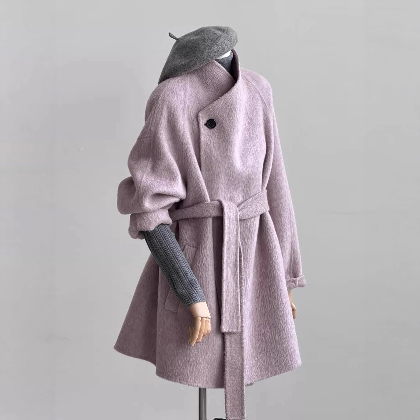 2025 Autumn/Winter New French Style Elegant Wool Coat for Petite Women, Korean Version, Purple Hepburn Style